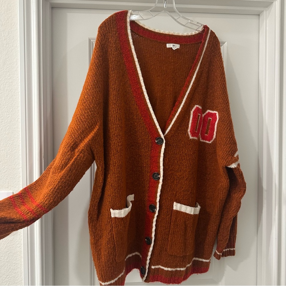 BP Rust and Cream Cardigan with Pockets